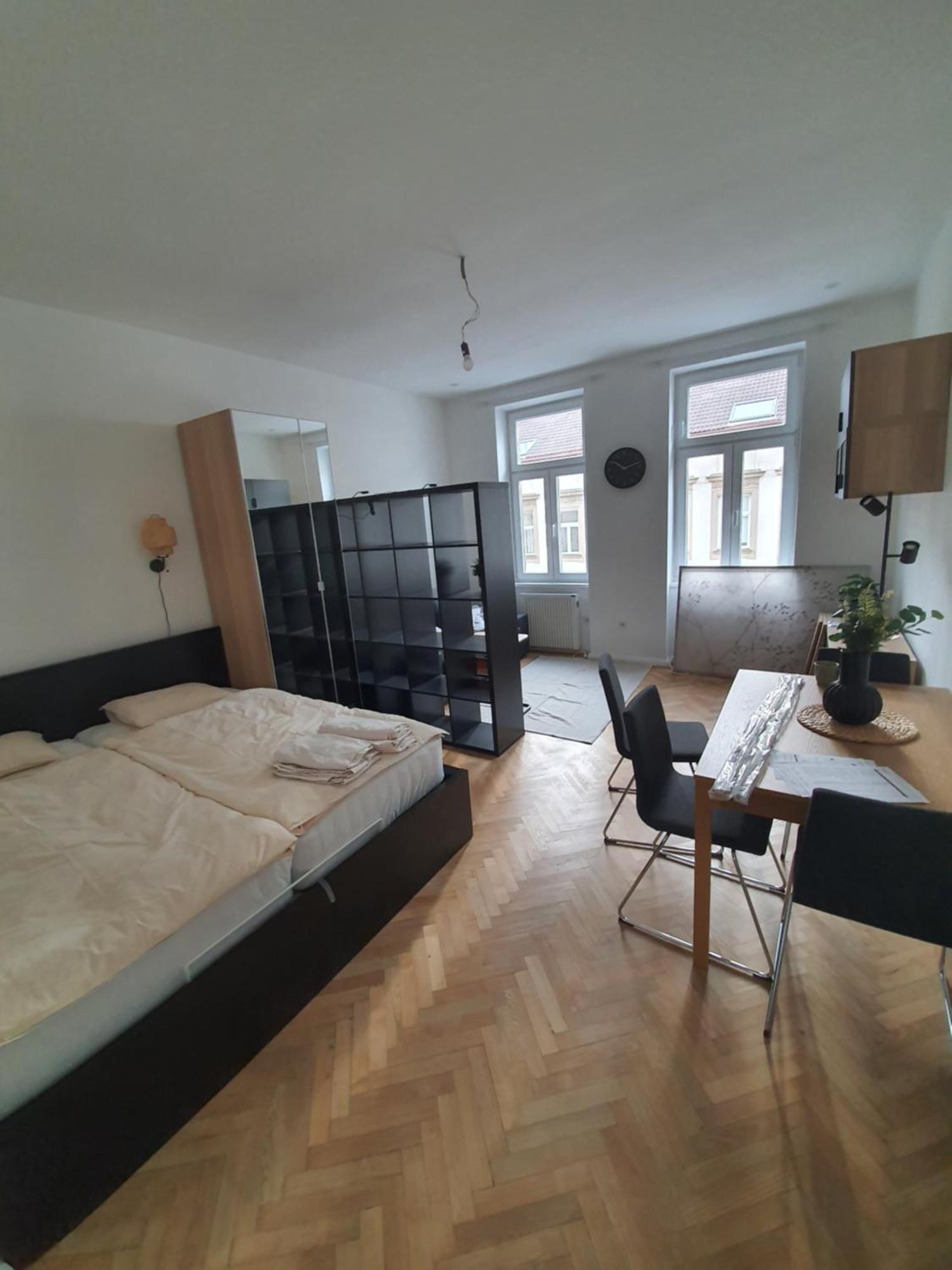 Bright And Quiet Apartments, Just 10 Minutes To U4, U6 And Schoenbrunn Palace