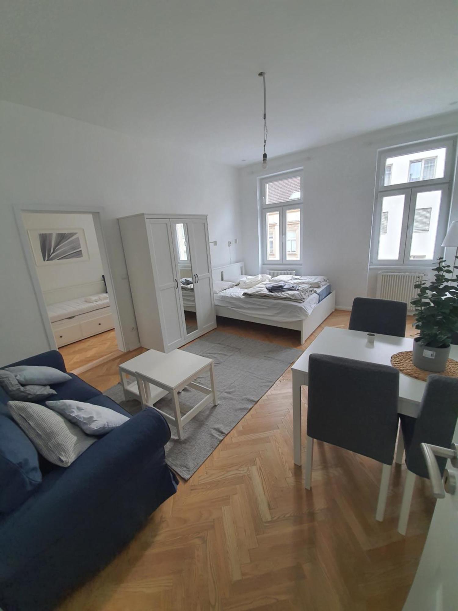 Appartamento Bright And Quiet Apartments, Just 10 Minutes To U4, U6 And Schoenbrunn Palace