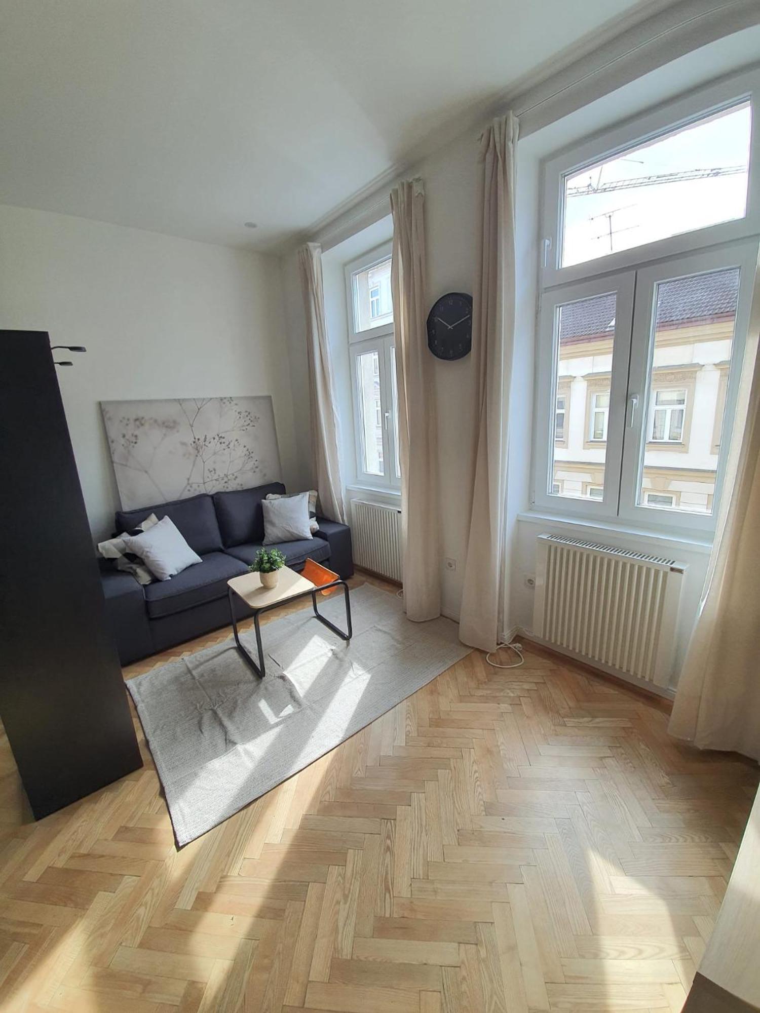 Appartamento Bright And Quiet Apartments, Just 10 Minutes To U4, U6 And Schoenbrunn Palace Vienna