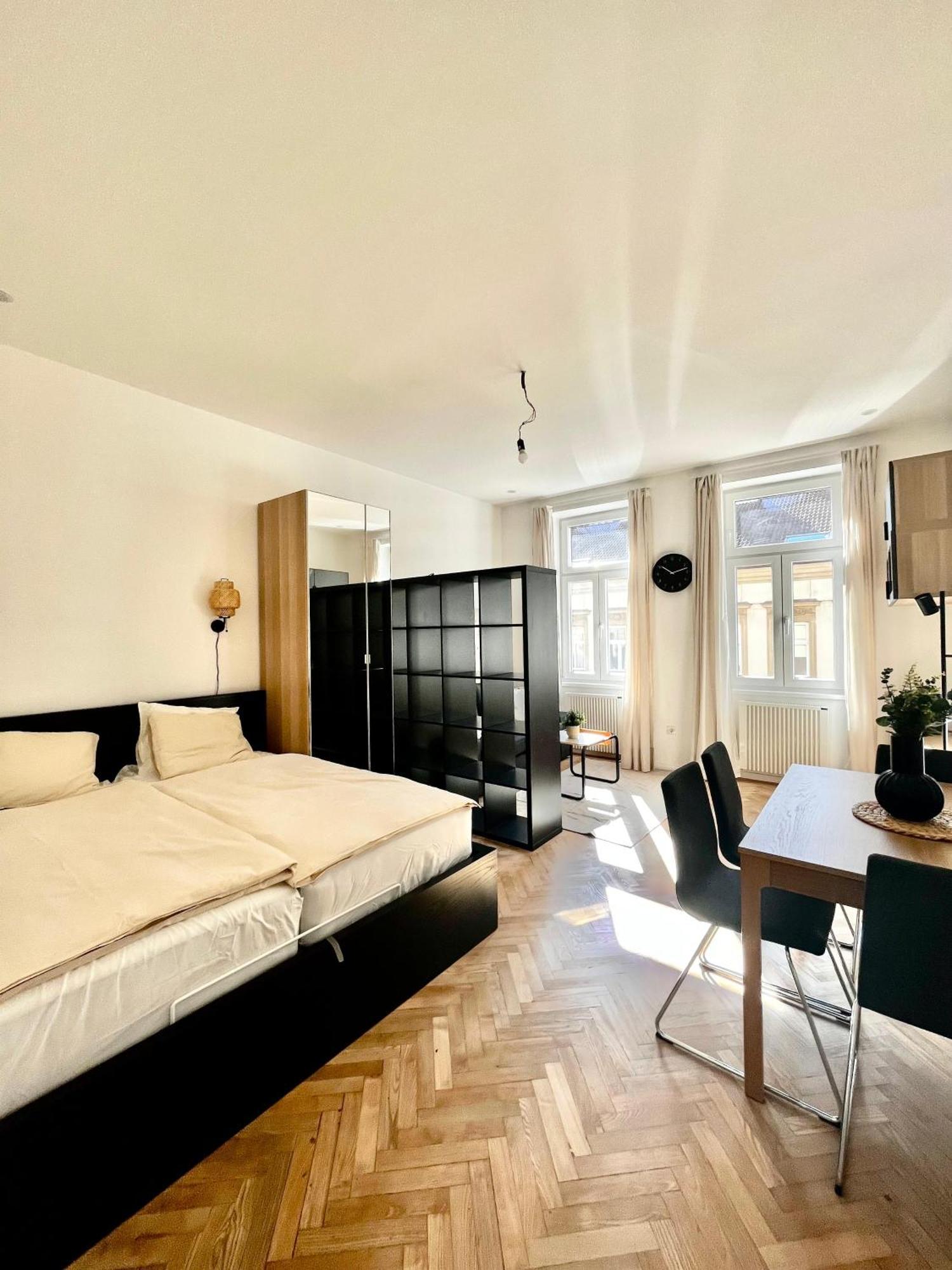 Appartamento Bright And Quiet Apartments, Just 10 Minutes To U4, U6 And Schoenbrunn Palace